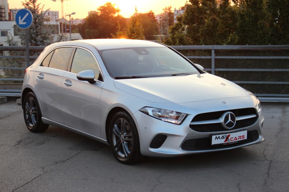 Mercedes Benz A200d Progressive•Virtual Cockpit•Gr.sjedala•MBUX•Senzor, fotografija 16