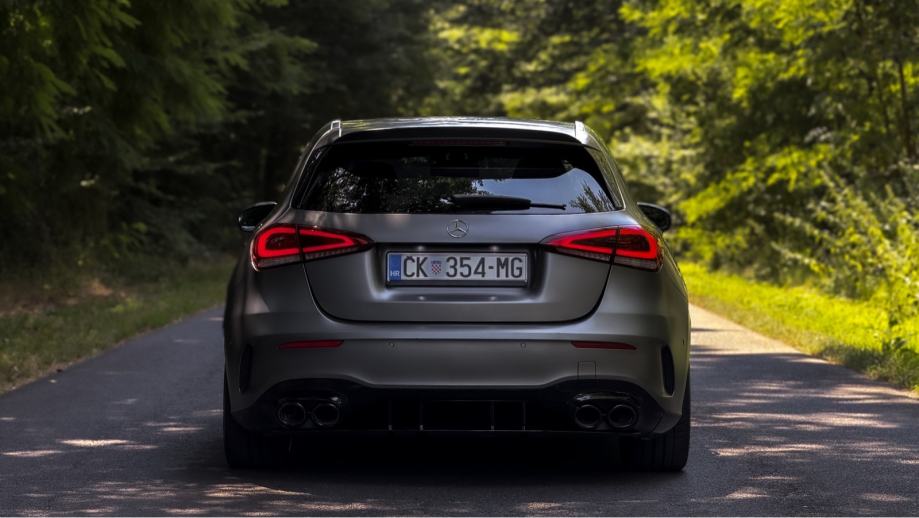 Mercedes-Benz A45 AMG 4MATIC+, fotografija 15
