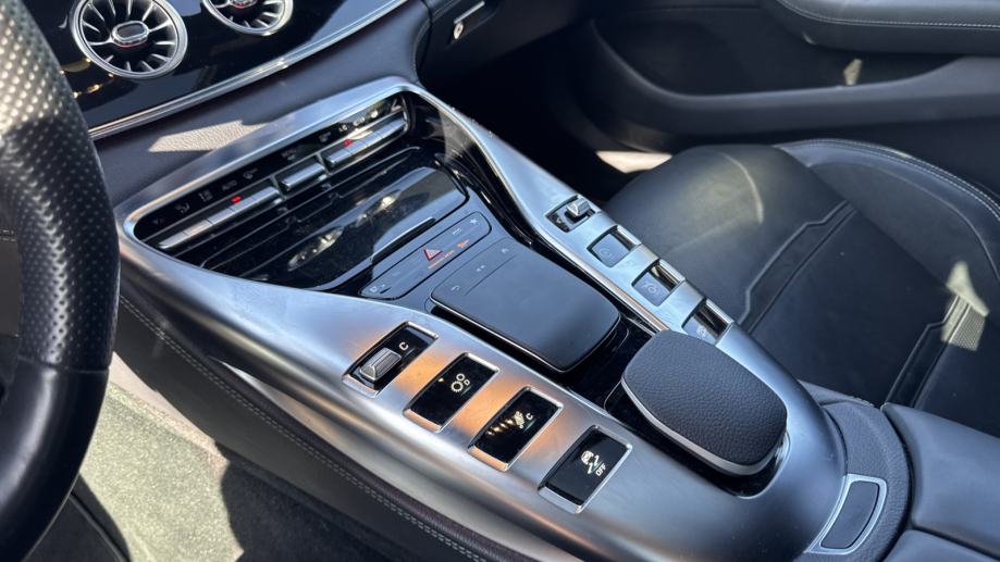 Mercedes-Benz AMG GT4 53 4Matic+, fotografija 12