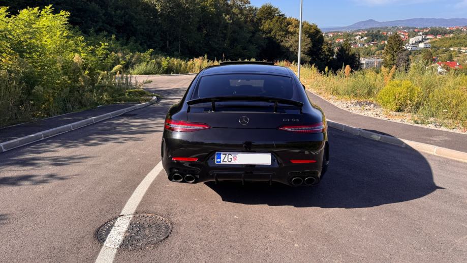 Mercedes-Benz AMG GT4 53 4Matic+, fotografija 5