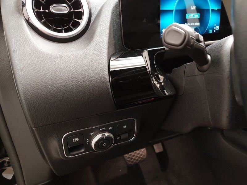 Mercedes-Benz B 180 d automatik • Full LED, fotografija 7