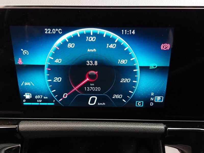 Mercedes-Benz B 180 d automatik • Full LED, fotografija 17