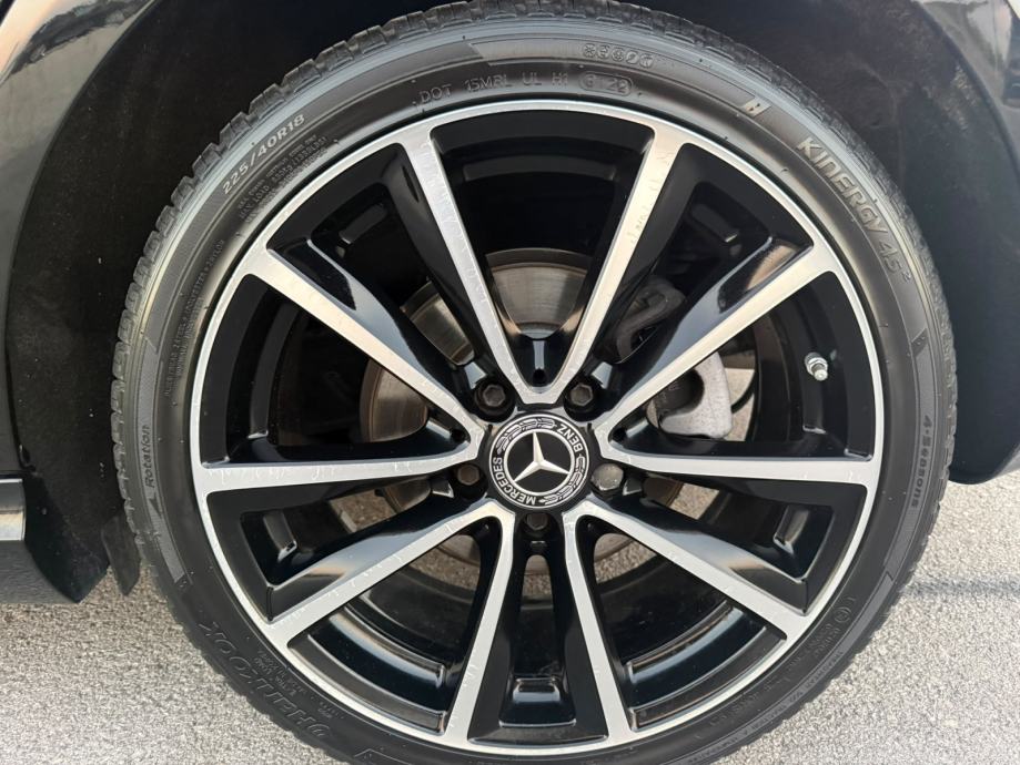 Mercedes-Benz B 180d TEMPOMAT,KAMERA,NAVI,GRIJ.SJEDALA,LED,JAMSTVO, fotografija 9