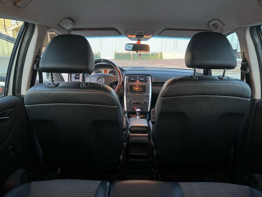 Mercedes-Benz B 200 CDI, fotografija 7