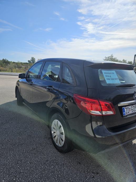 Mercedes-Benz B-klasa 160 d automatik, fotografija 11