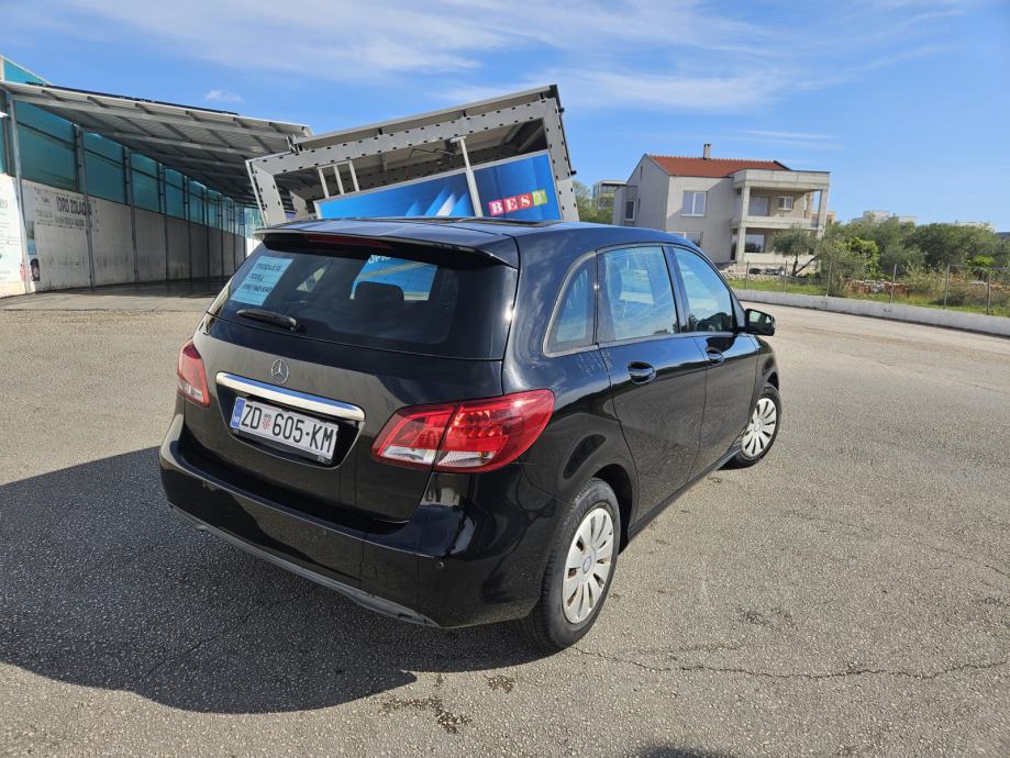Mercedes-Benz B-klasa 160 d automatik, fotografija 7
