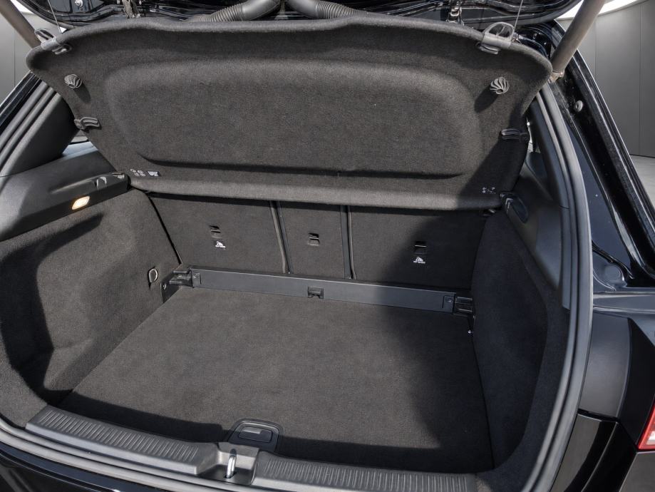 Mercedes-Benz B-klasa 180 ADVANCED AUT. - 3 godine jamstva, fotografija 13