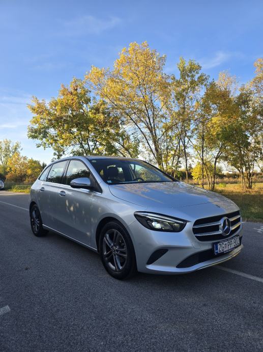 MERCEDES B-180D PROGRESSIVE//SERVISNA//JAMSTVO 12M//VIRTUAL//AUTOMATIK, fotografija 3