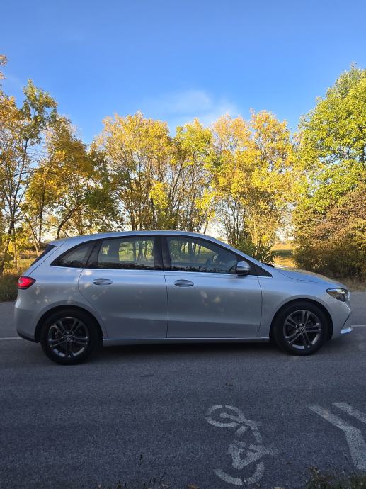 MERCEDES B-180D PROGRESSIVE//SERVISNA//JAMSTVO 12M//VIRTUAL//AUTOMATIK, fotografija 4