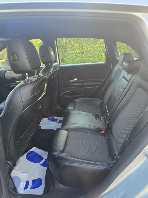 MERCEDES B-180D PROGRESSIVE//SERVISNA//JAMSTVO 12M//VIRTUAL//AUTOMATIK, fotografija 11