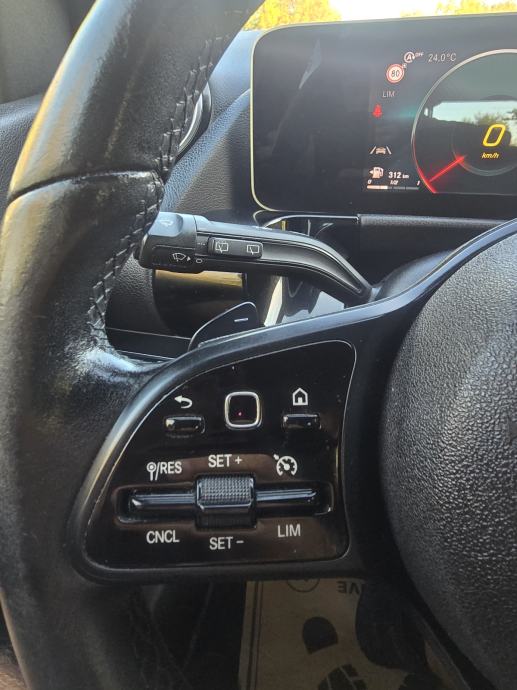 MERCEDES B-180D PROGRESSIVE//SERVISNA//JAMSTVO 12M//VIRTUAL//AUTOMATIK, fotografija 15