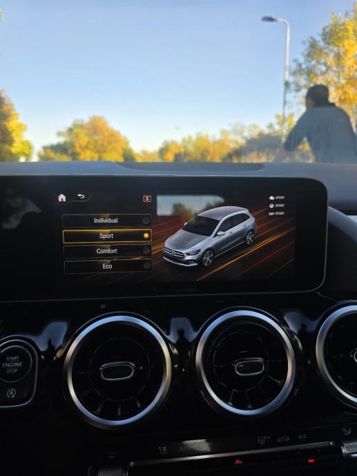 MERCEDES B-180D PROGRESSIVE//SERVISNA//JAMSTVO 12M//VIRTUAL//AUTOMATIK, fotografija 20