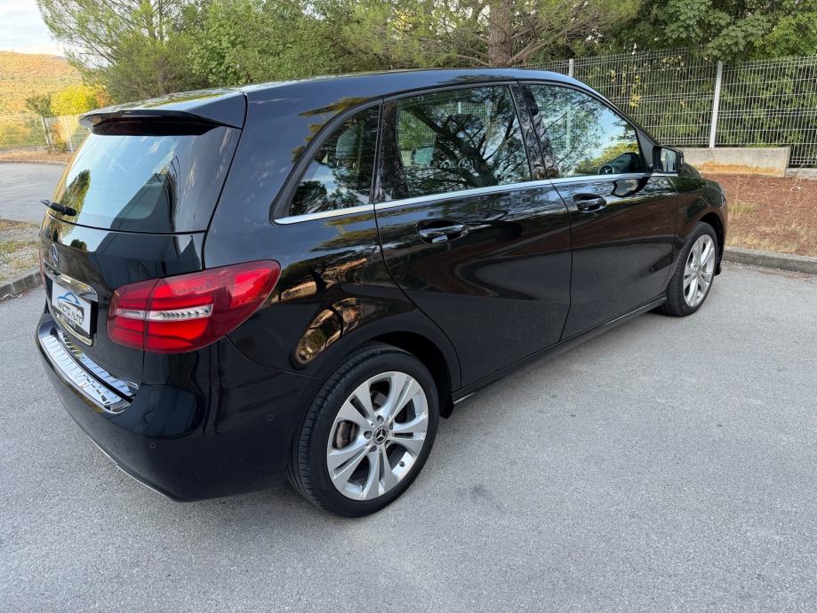 Mercedes-Benz B-klasa 180 automatik, fotografija 7