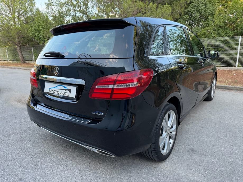 Mercedes-Benz B-klasa 180 automatik, fotografija 9