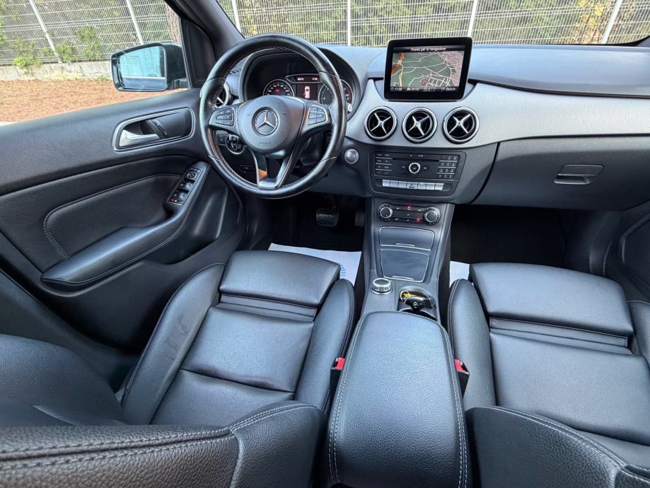 Mercedes-Benz B-klasa 180 automatik, fotografija 16