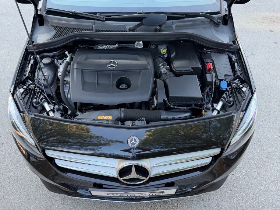Mercedes-Benz B-klasa 180 automatik, fotografija 19