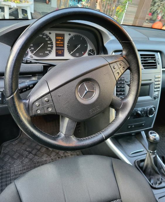Mercedes-Benz B-klasa 180 CDI 2009. reg, održavan, fotografija 5