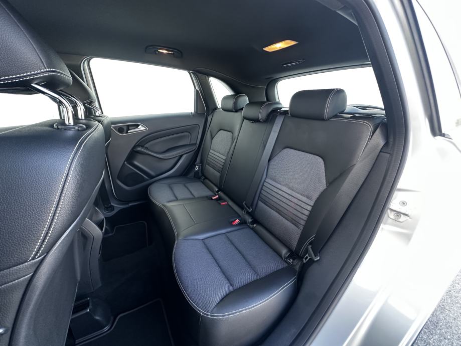 Mercedes-Benz B-klasa 180 CDI AUTOMATIK F1/LED/KAMERA/NAVI/TEMPOMAT, fotografija 10