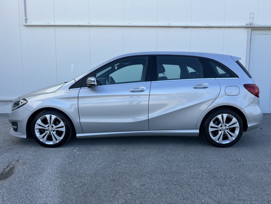 Mercedes-Benz B-klasa 180 CDI AUTOMATIK F1/LED/KAMERA/NAVI/TEMPOMAT, fotografija 2
