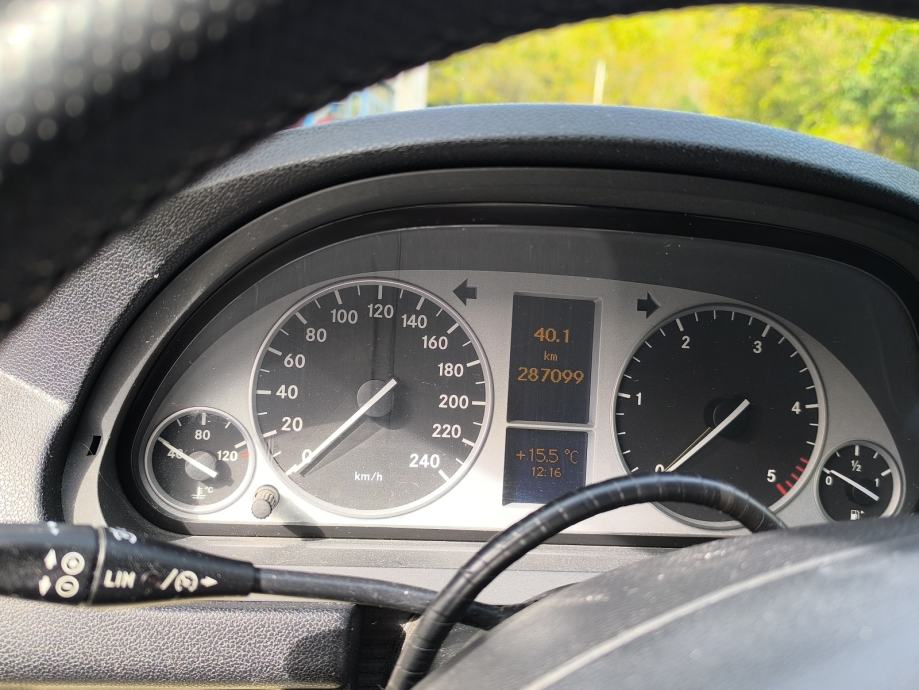 Mercedes-Benz B-klasa 180 CDI automatik, fotografija 4