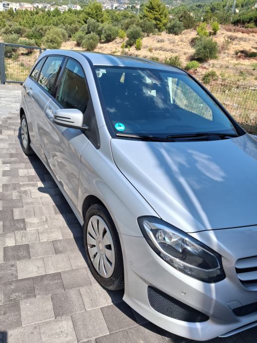 Mercedes-Benz B-klasa 180 CDI AUTOMATIK, fotografija 3