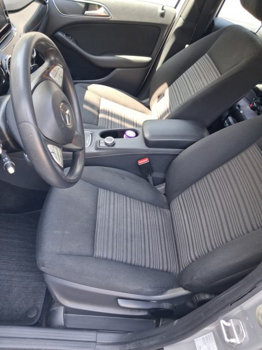 Mercedes-Benz B-klasa 180 CDI AUTOMATIK, fotografija 6