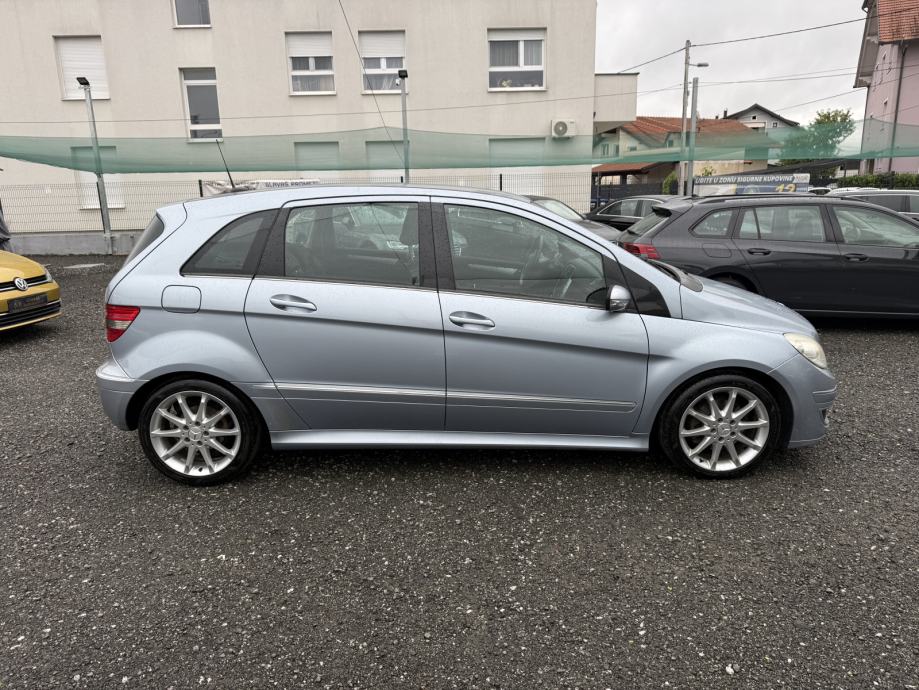Mercedes-Benz B-klasa 180 CDI SPORT,ALU 17,NOVE GUME,TOP STANJE!, fotografija 8