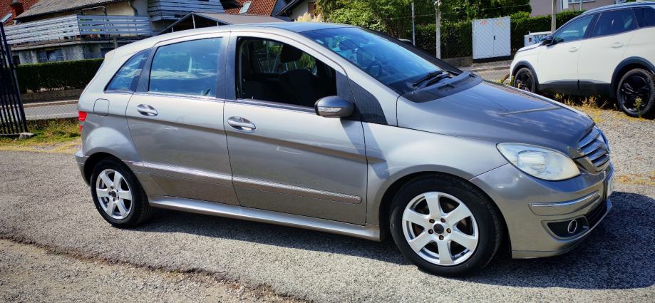 Mercedes-Benz B-klasa 180 CDI, fotografija 6