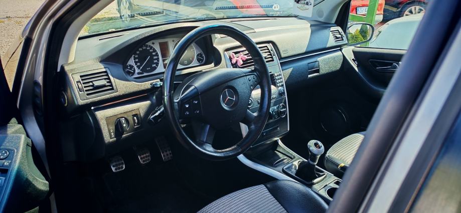 Mercedes-Benz B-klasa 180 CDI, fotografija 14