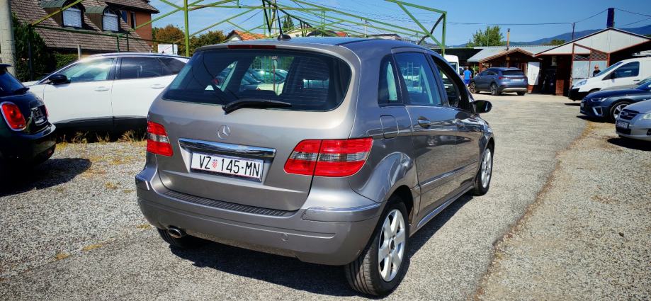 Mercedes-Benz B-klasa 180 CDI, fotografija 8