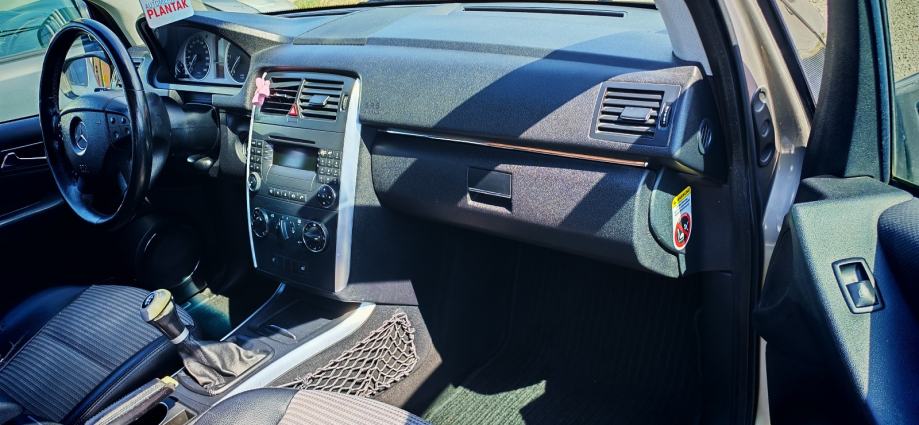 Mercedes-Benz B-klasa 180 CDI, fotografija 18