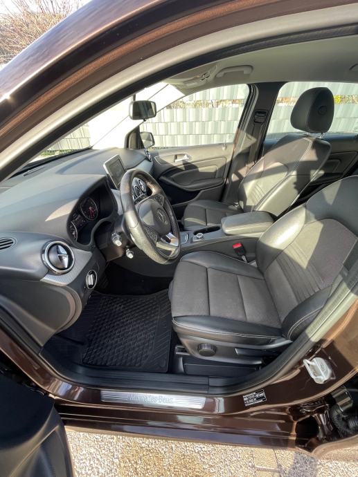 Mercedes-Benz B-klasa 180 d automatik, fotografija 8