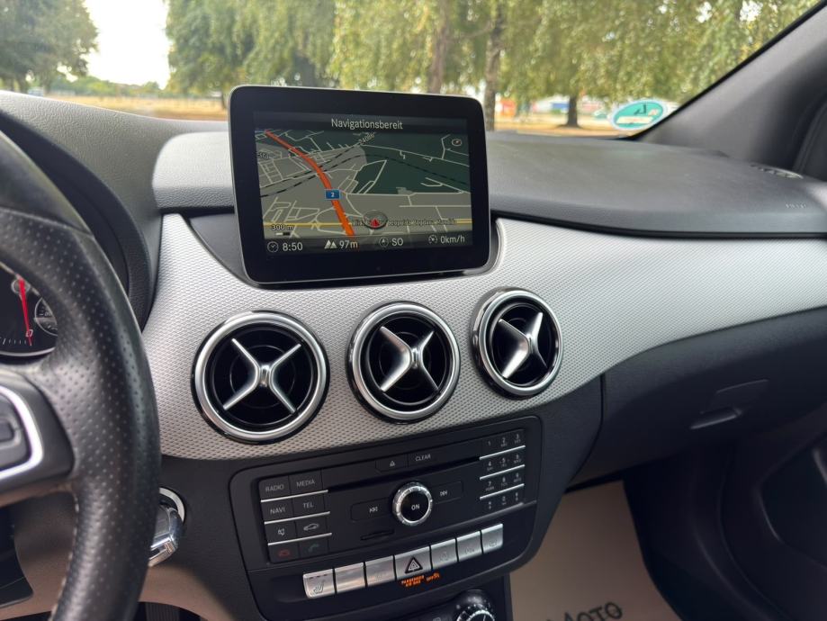Mercedes-Benz B-klasa 180 d-LED-NAVIGACIJA-TEMPOMAT-GR.SJEDALA, fotografija 14