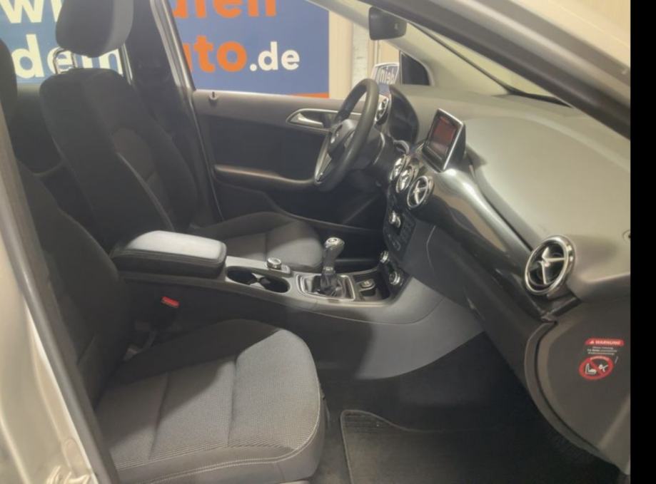 Mercedes-Benz B-klasa 180,god.09/2013.,145100KM,top stanje!!!, fotografija 7