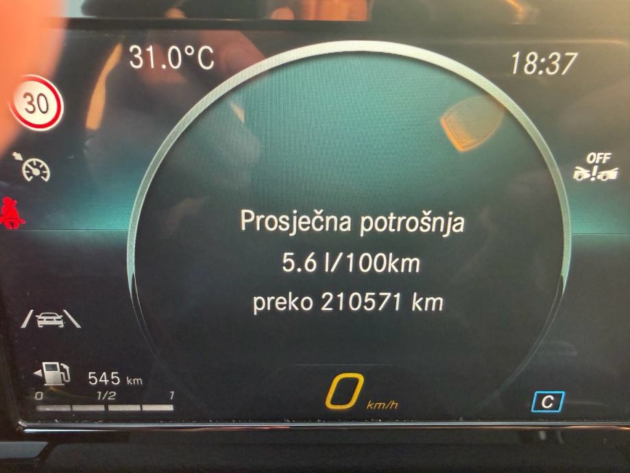 Mercedes-Benz B-klasa 180(MODEL 2020), fotografija 14