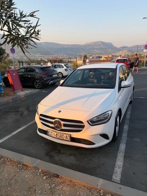 Mercedes-Benz B-klasa 180(MODEL 2020), fotografija 3