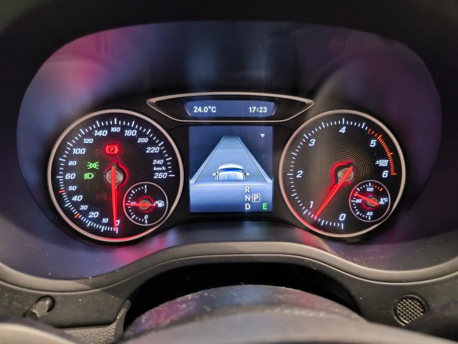 MERCEDES-BENZ B-CLASS Sports Tourer, B 200 CDI Urban, fotografija 5