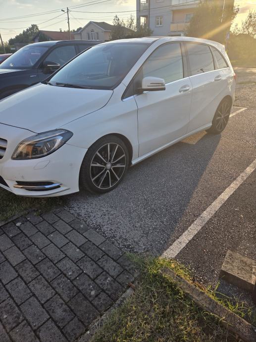 Mercedes-Benz B-klasa