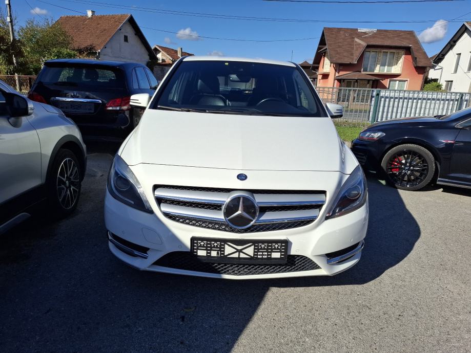 Mercedes-Benz B-klasa 200 CDI, fotografija 2
