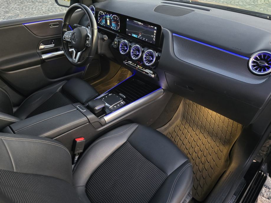 Mercedes-Benz B-klasa 200 d automatik, fotografija 12