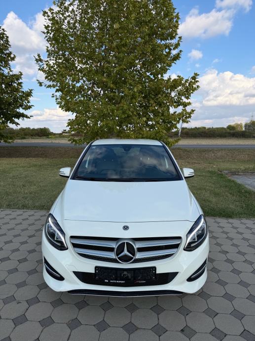 Mercedes-Benz B-klasa 200d, fotografija 7