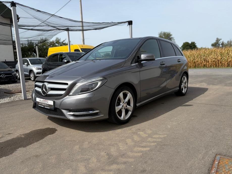 Mercedes-Benz B-klasa 220 CDI Automatik • SPORT • PANORAMA • Bi-XENON, fotografija 3
