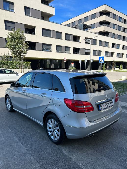 Mercedes-Benz B-klasa 220 CDI automatik, pogled izvana - slika 5