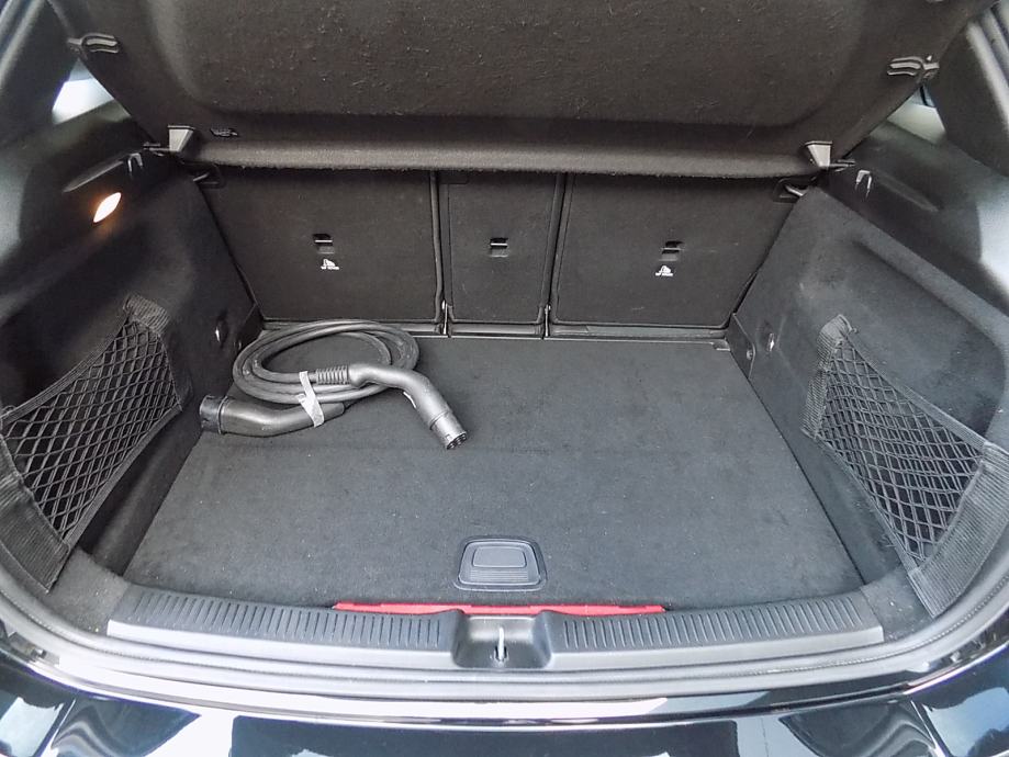 Mercedes-Benz B-klasa 250e AMG mogućnost GARANCIJE do 2 godine, fotografija 13