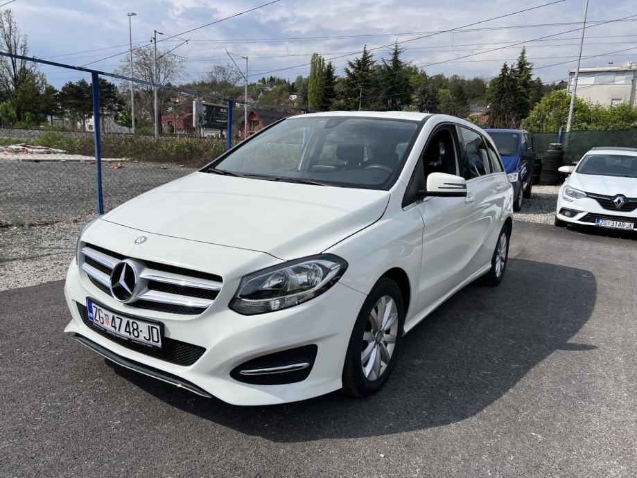 Mercedes Benz B klasa B 180 Automatik 2017 God 