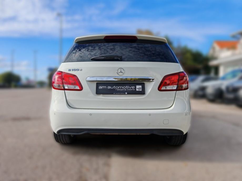 Mercedes-Benz B180d, od 144,00€/mj!, fotografija 6