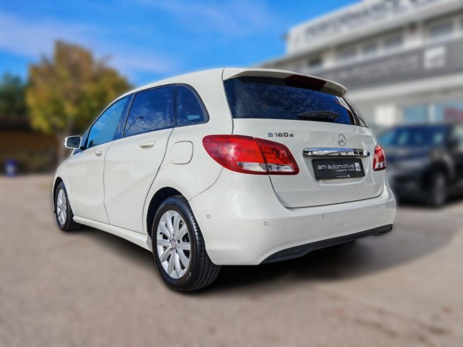 Mercedes-Benz B180d, od 144,00€/mj!, fotografija 7
