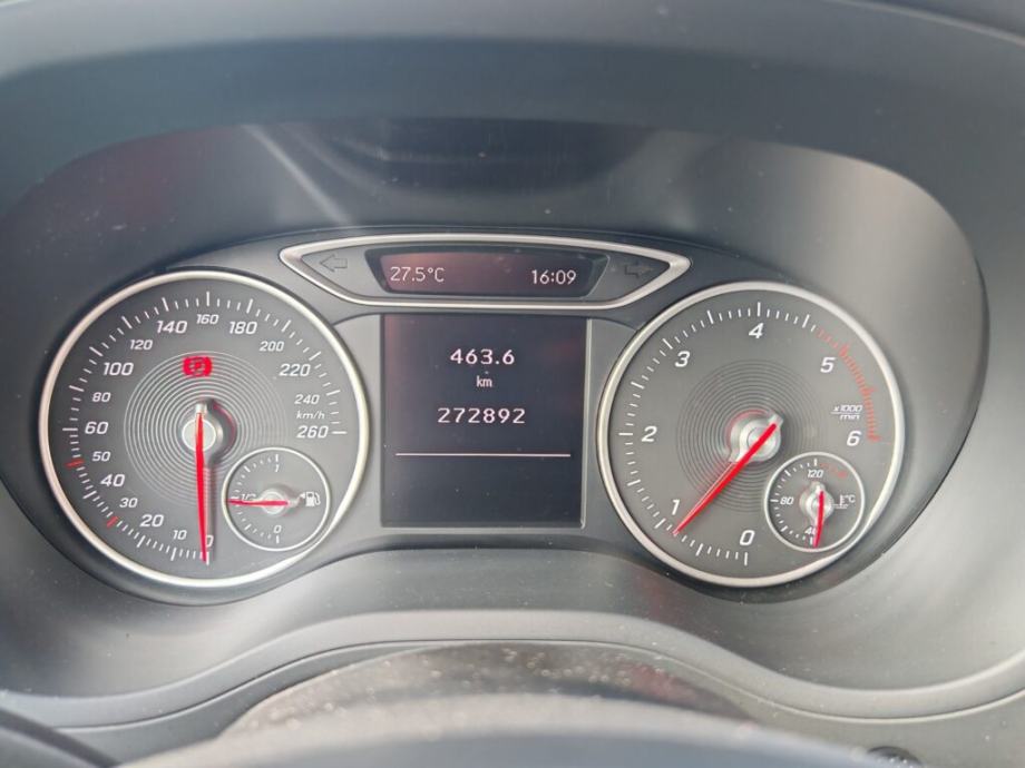 Mercedes-Benz B180d, od 144,00€/mj!, fotografija 15