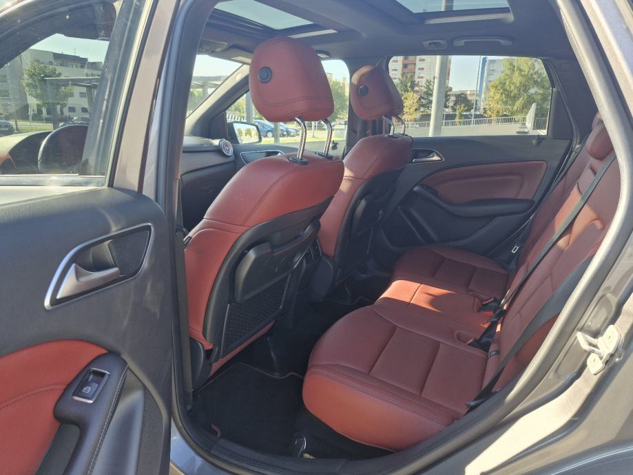 MERCEDES-BENZ B200 CDI, EXLUSIVE EDITION, JAMSTVO 1.GOD, TOP STANJE, fotografija 11