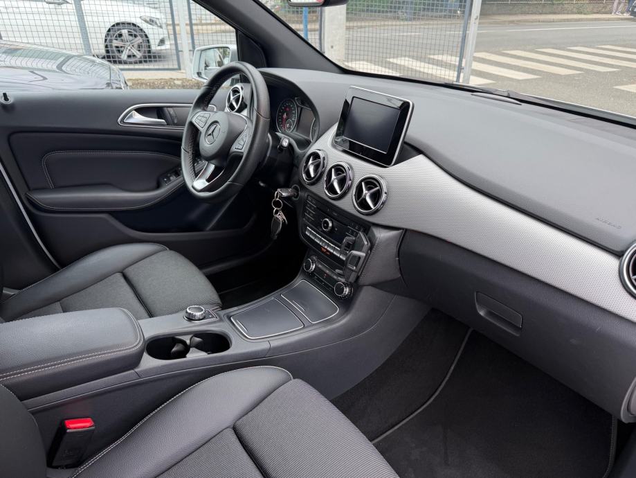 Mercedes-Benz B200d STYLE **FACELIFT**AUTOMATIK**, fotografija 9